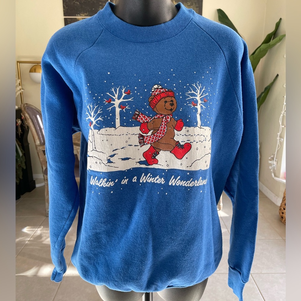 Vintage 80’s Walkin’ in a Winter Wonderland Bear Sweatshirt Size L